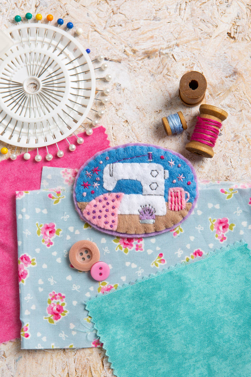 Sewing Machine Brooch Felt Craft Kit