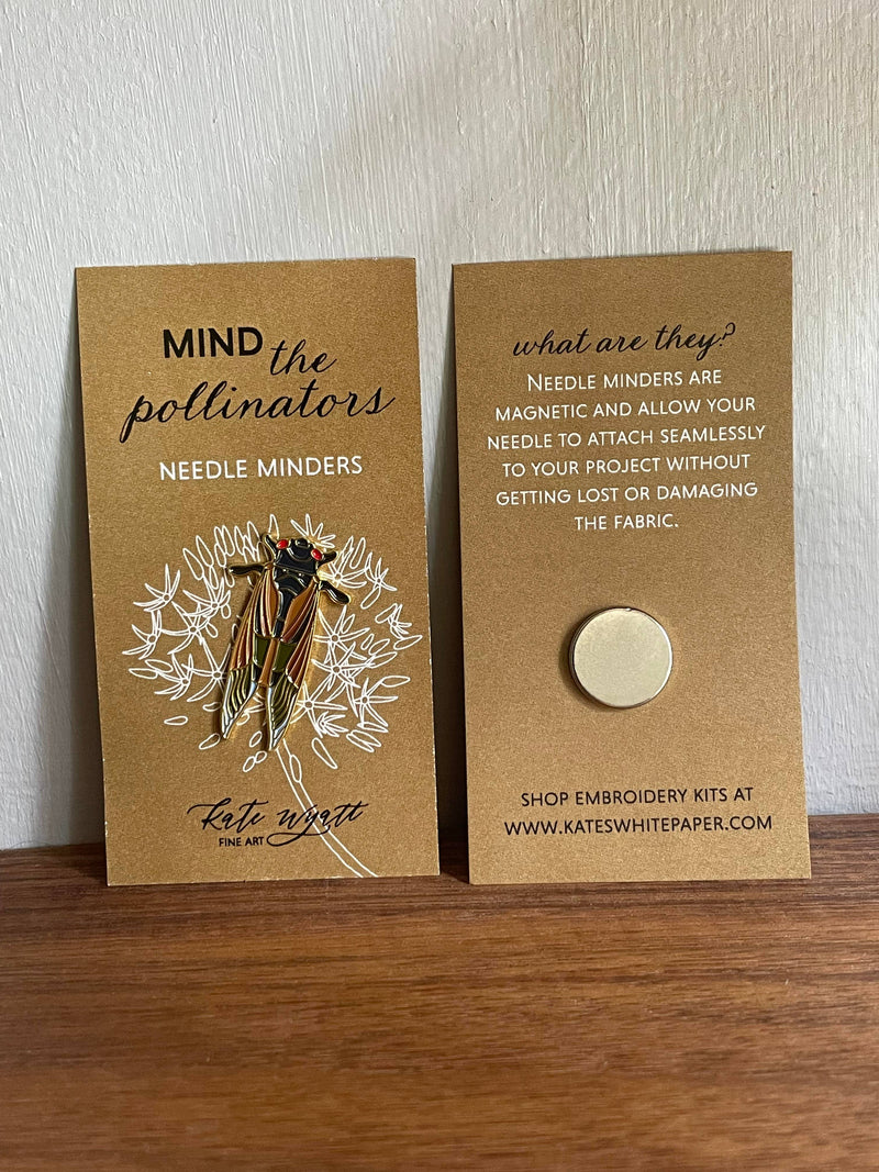 Cicada Needle Minder