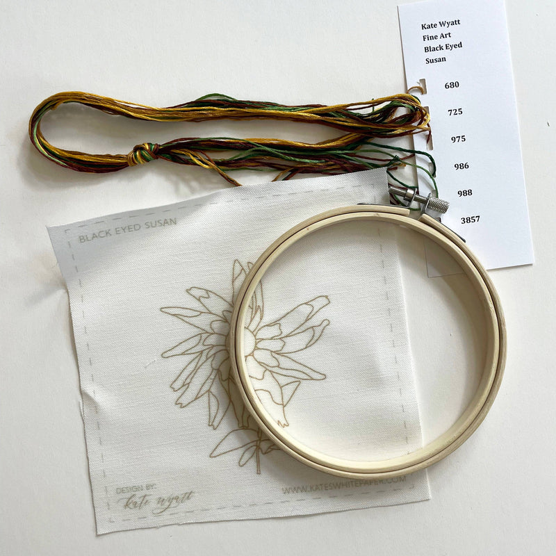 Black Eyed Susan (5") DIY Embroidery Kit